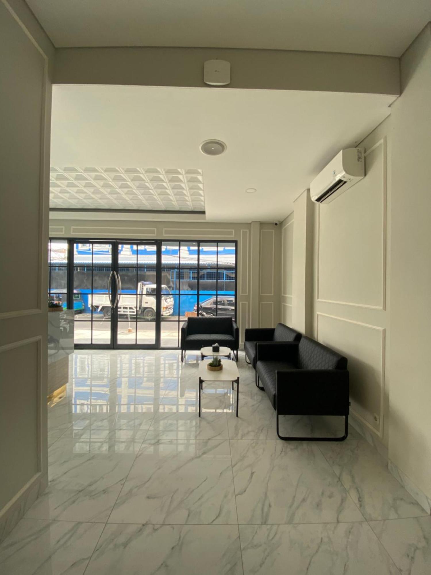 Ghurfati Hotel Wedana Jakarta Buitenkant foto