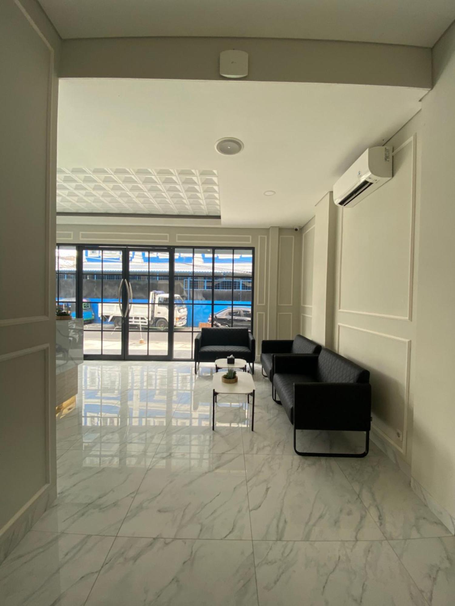 Ghurfati Hotel Wedana Jakarta Buitenkant foto